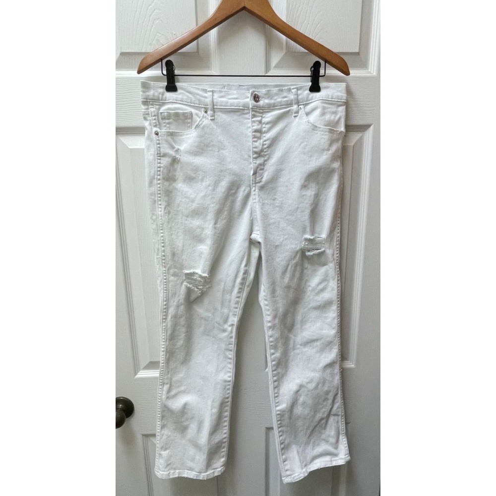Sam Edelman Women's Size 32 White Distressed Linnie Kick Flare Jeans Pockets